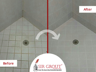 Before and After Picture of a Grout Recoloring Service in Bonita Springs, FL