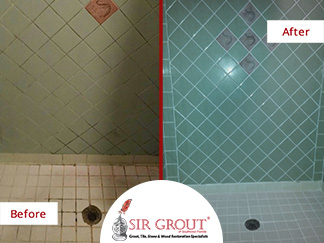 Before and After Picture of a Tile Cleaning in Fort Myers, FL